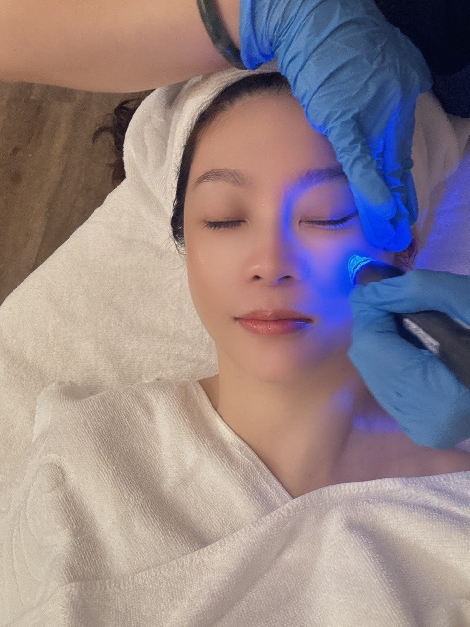 【高雄水飛梭】維格SPA│妳也有皮膚不夠緊緻的困擾嗎？水飛梭+微電芭蕾閃耀雙星，雙重保養肌膚QQ