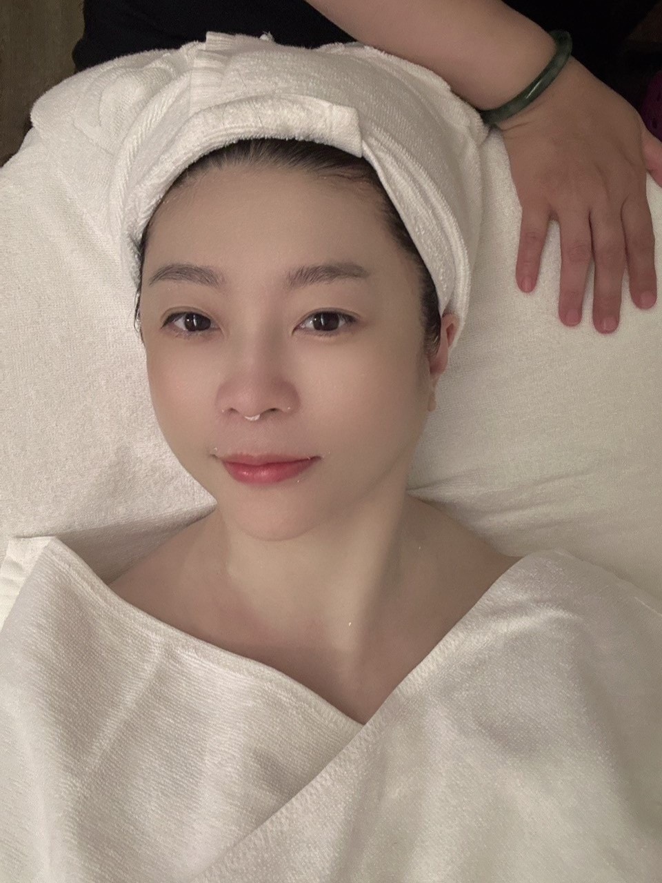 【高雄水飛梭】維格SPA│妳也有皮膚不夠緊緻的困擾嗎？水飛梭+微電芭蕾閃耀雙星，雙重保養肌膚QQ