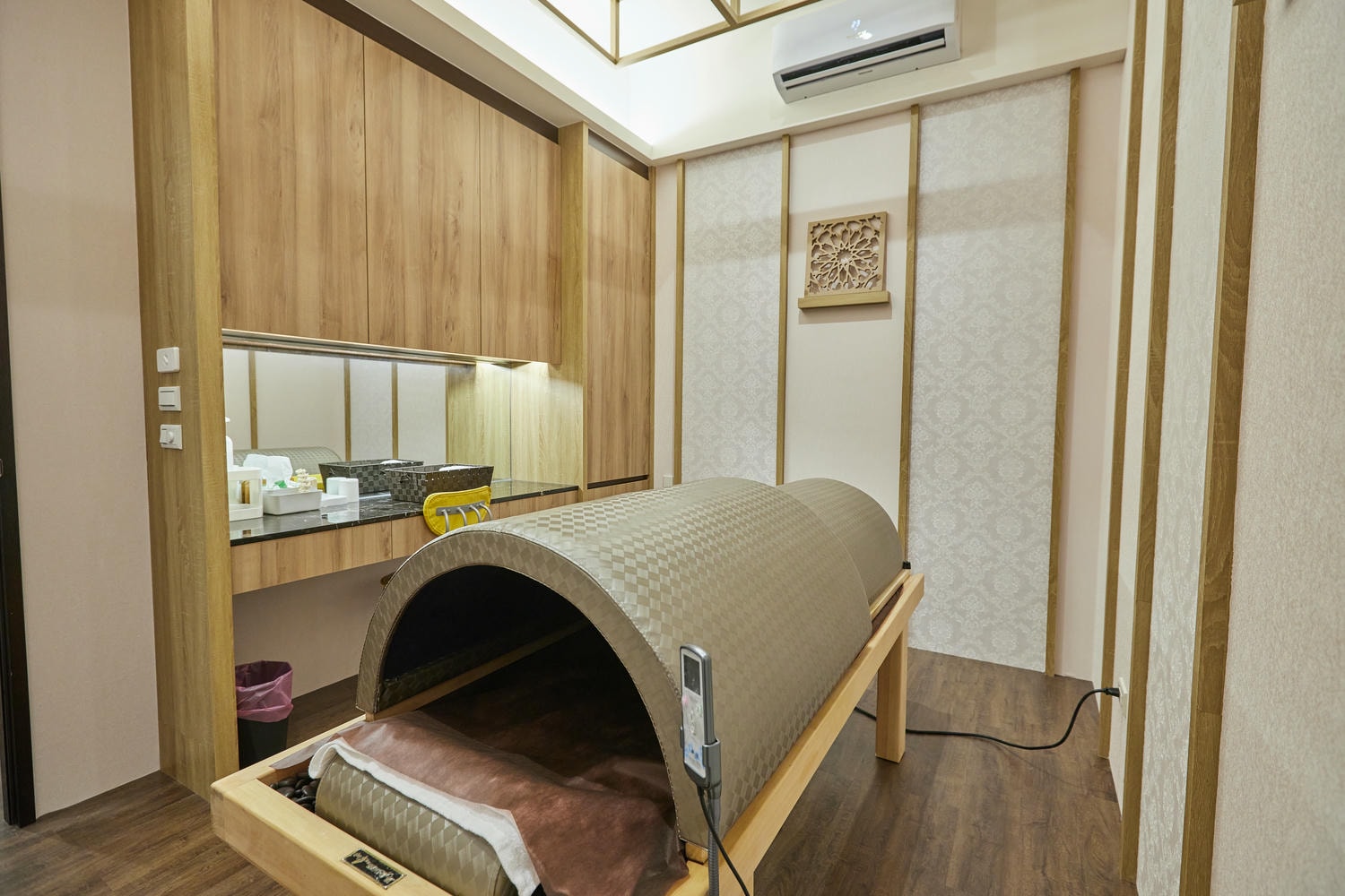 【高雄水飛梭】維格SPA│妳也有皮膚不夠緊緻的困擾嗎？水飛梭+微電芭蕾閃耀雙星，雙重保養肌膚QQ
