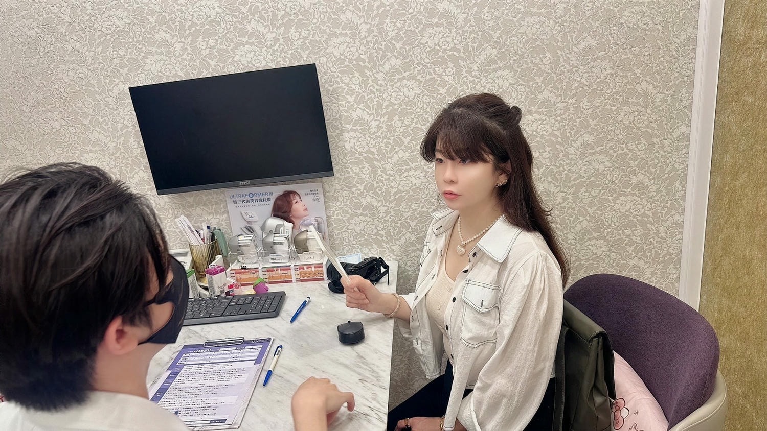 【台中Z音波】佳思優整形外科美學診所│法令木偶紋消去法,中下臉提拉更快速有感 - 第8張圖 【台中Z音波】佳思優整形外科美學診所│法令木偶紋消去法,中下臉提拉更快速有感
